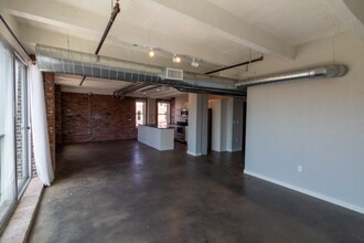 310 E 1st St in Tulsa, OK - Building Photo - Building Photo