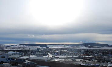 Parkview Apartments in Dawson Creek, BC - Building Photo - Building Photo