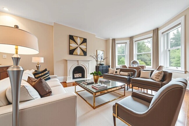 property at 218 Commonwealth Ave