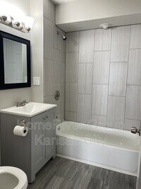 3049 Everett Ave photo'