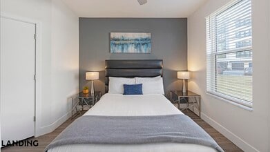 4950 W Prescott St, Unit 5112 in Tampa, FL - Foto de edificio - Building Photo