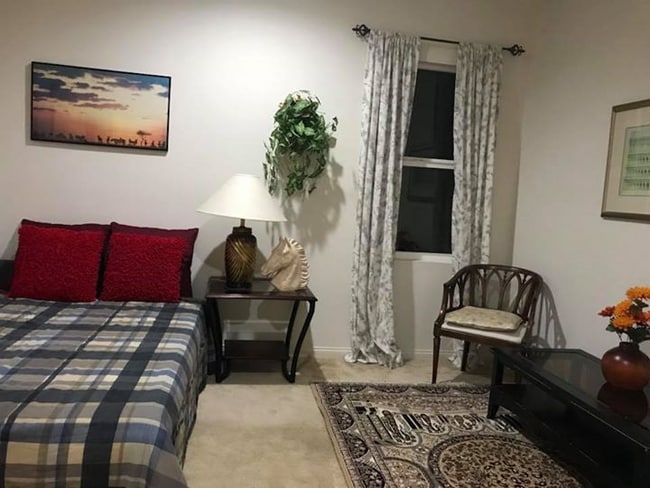 20552 Suzie Ln in Santa Clarita, CA - Building Photo - Building Photo