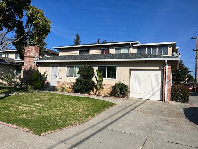 property at 639 Azara Pl