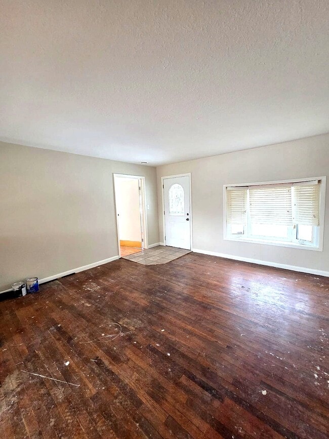 14315 Ledgewood Ave in Cleveland, OH - Building Photo - Building Photo