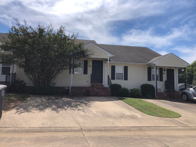 property at 2910 E Moore Ave