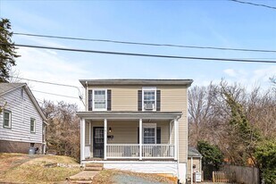 761 King St in Charlottesville, VA - Building Photo