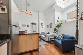 917 Willow Ave in Hoboken, NJ - Building Photo - Building Photo