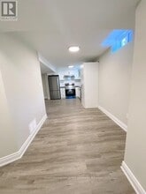 922 Silverthorn Mill Ave in Mississauga, ON - Building Photo - Building Photo