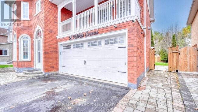 56 Hibbins Ave in Ajax, ON - Building Photo - Building Photo