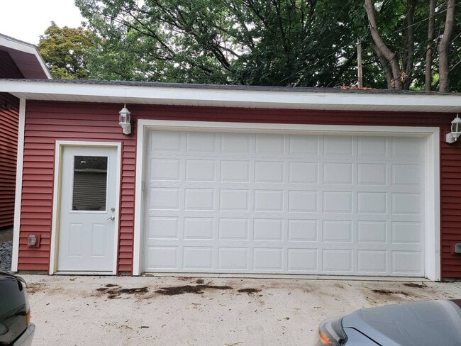607 Seymour St in Wausau, WI - Building Photo - Building Photo