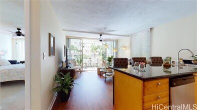 430 Kaiolu St in Honolulu, HI - Building Photo - Building Photo