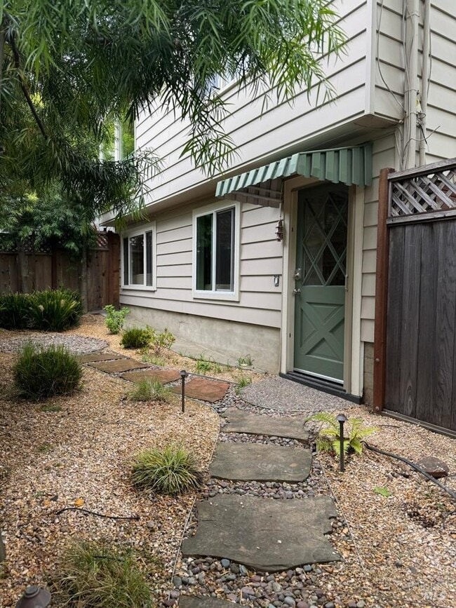 property at 435 E Blithedale Ave