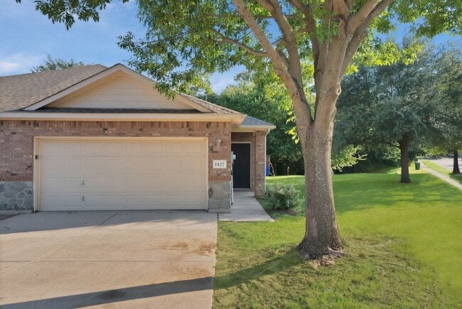 property at 1427 Piedmont Dr