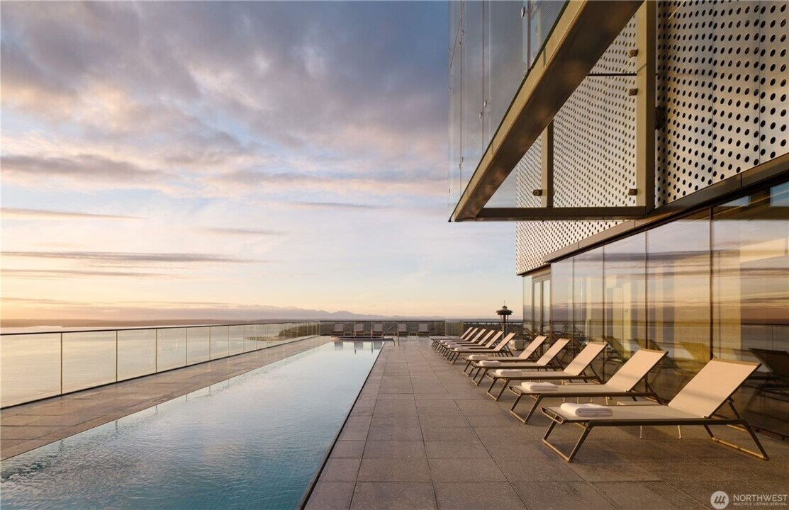 300 Virginia St in Seattle, WA - Building Photo
