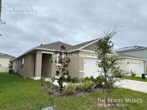 1180 Cascades Ave in Davenport, FL - Building Photo - Building Photo