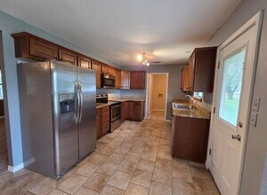 112 Broadmoor Dr in Fredericksburg, TX - Building Photo - Building Photo