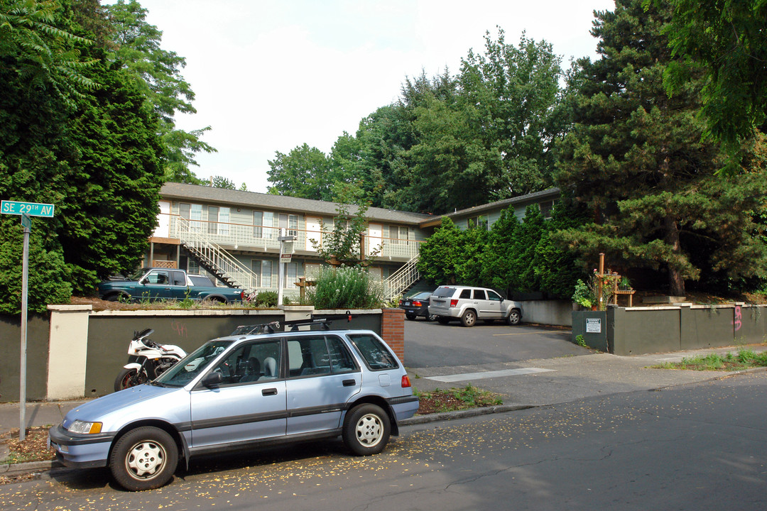 Belmont Terrace Apartments in Portland, OR - Foto de edificio