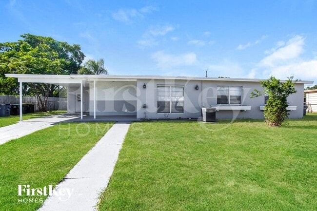 990 Badger Dr NE in Palm Bay, FL - Building Photo - Building Photo