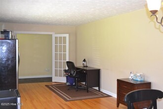 204 McNeil Rd in Southern Pines, NC - Building Photo - Building Photo