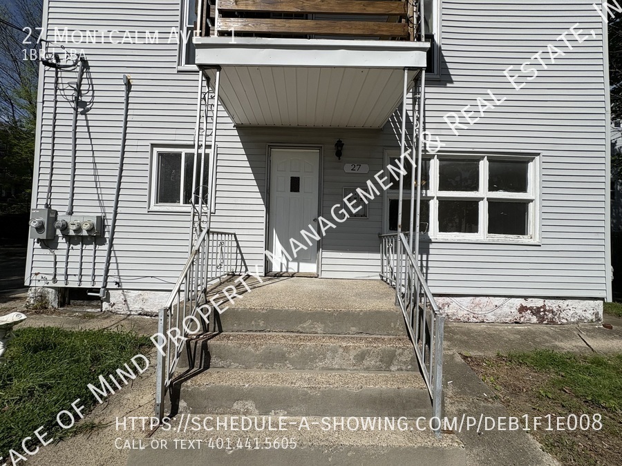 27 Montcalm St in Woonsocket, RI - Building Photo