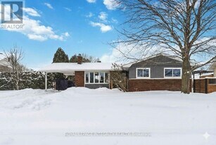 1398 Jamison Ave in Ottawa, ON - Building Photo