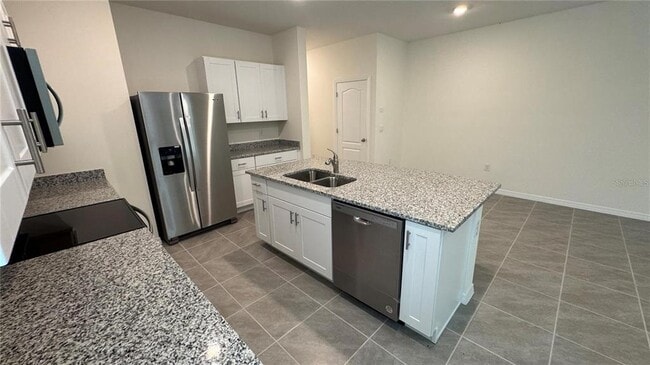1446 Isleta Lp in Kissimmee, FL - Building Photo - Building Photo