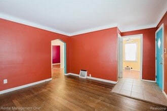 3354 Monroe St in Dearborn, MI - Building Photo - Building Photo