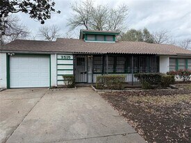 2515 Anzio Dr in Dallas, TX - Building Photo