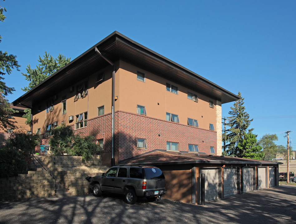 1101-1115 Dale Pl in South St. Paul, MN - Building Photo