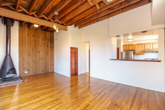 1136 W Armitage Ave in Chicago, IL - Building Photo - Building Photo