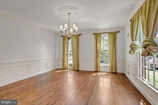 4925 Weaver Terrace NW in Washington, DC - Building Photo - Building Photo