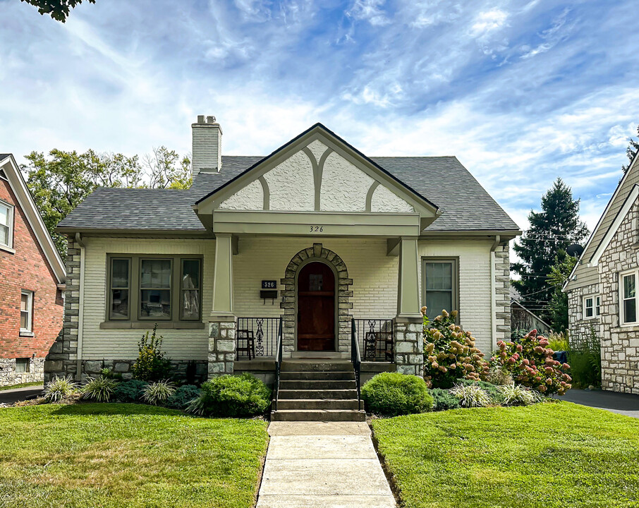 326 Dudley Rd in Lexington, KY - Building Photo