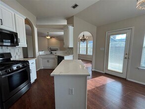 8812 Saranac Trail in Fort Worth, TX - Building Photo - Building Photo