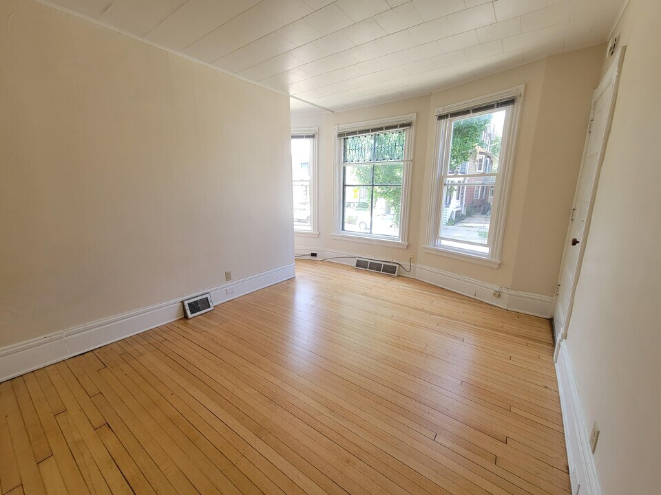 1259 Spaight St in Madison, WI - Building Photo