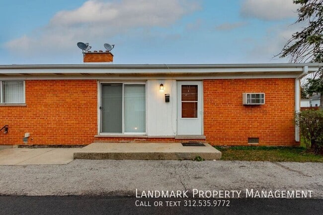 property at 440 W División St