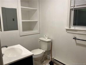 20 Railroad Ave in Plainfield, CT - Building Photo - Building Photo