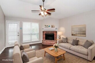 8060 Cannonwood Dr, Unit 9502-407 in Fort Worth, TX - Building Photo - Building Photo