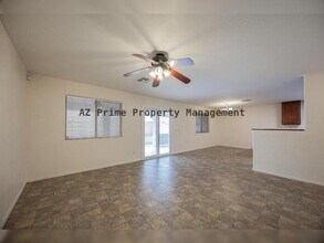 11424 W Austin Thomas Dr in Surprise, AZ - Building Photo - Building Photo