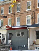5122 ARCH St in Philadelphia, PA - Building Photo