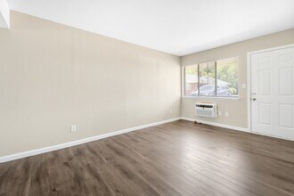 1006 Montie Rd in Lincoln Park, MI - Building Photo - Building Photo