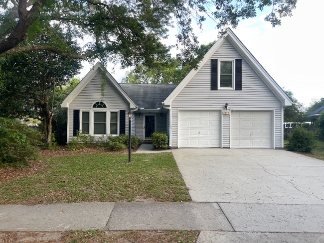 property at 989 Portabella Ln