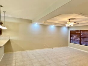 9811 Sterling Loop in Laredo, TX - Building Photo - Building Photo