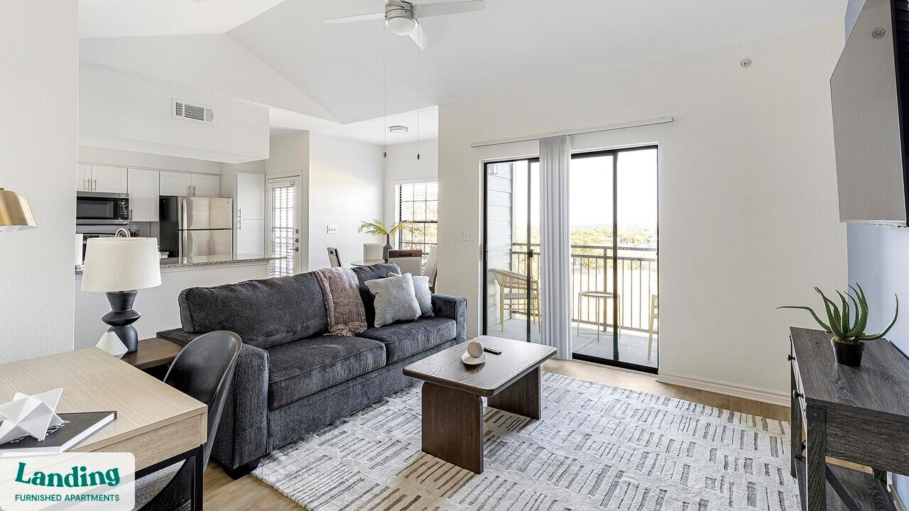 9510 Westpark Dr in Benbrook, TX - Building Photo