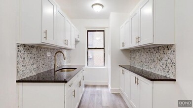 762 Riverside Dr in New York, NY - Building Photo - Building Photo