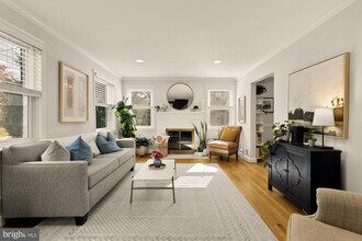 11612 Galt Ave in Silver Spring, MD - Building Photo - Building Photo