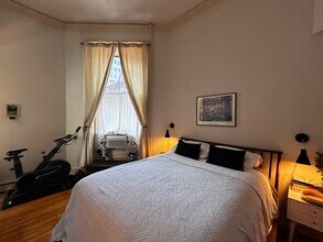 64 Commonwealth Ave, Unit 4 in Boston, MA - Building Photo - Building Photo