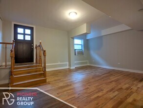2907 N Mildred, Unit 2912-GDN in Chicago, IL - Building Photo - Building Photo