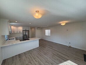 805 24th St in Anacortes, WA - Building Photo - Building Photo