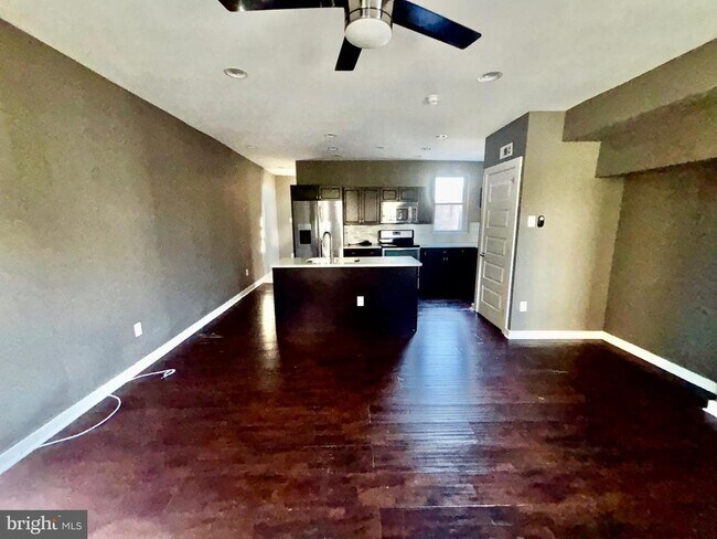 property at 1865 Frankford Ave