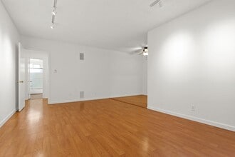 1047 2nd St in Santa Monica, CA - Building Photo - Building Photo